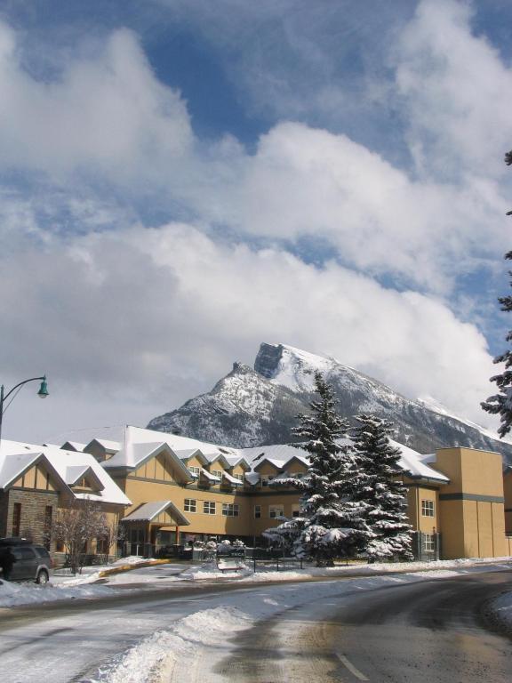 Ywca Banff Hotel Eksteriør billede